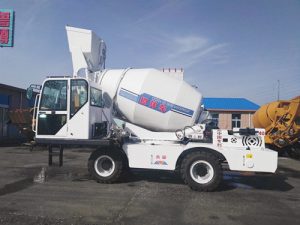 自裝自卸自攪拌混凝土攪拌車多少錢？