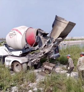 擁有一臺魯樽LZ3500自動上料攪拌車后，你可以這樣創富